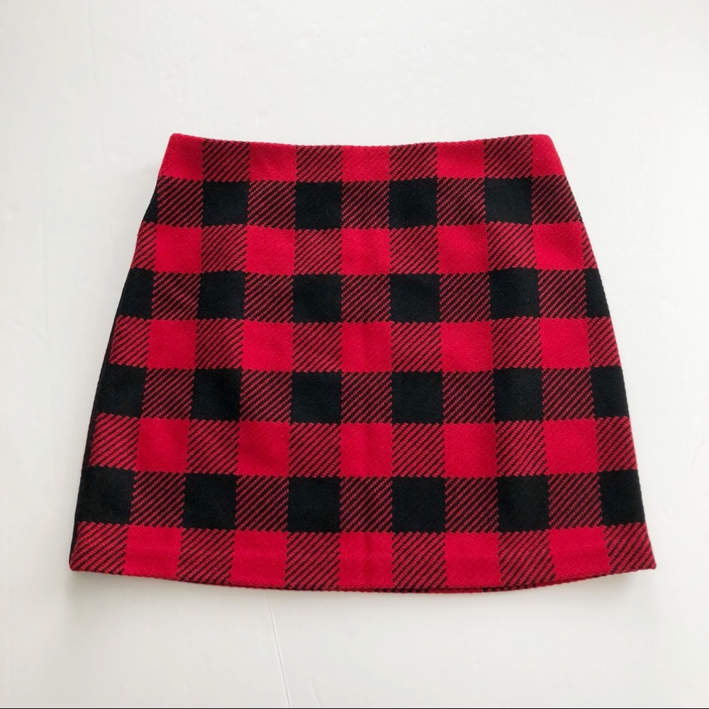 Vineyard Vines size 10 buffalo plaid mini skirt - Picture 5 of 8